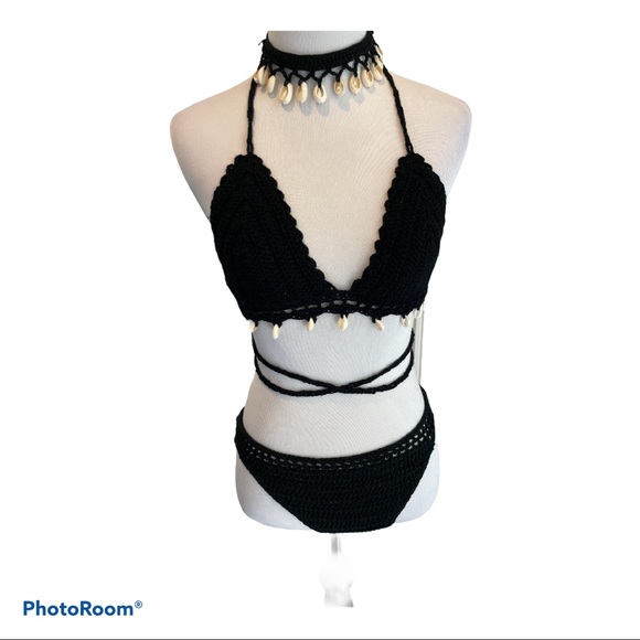 Bohemian Shell crochet bikini - Picture 3 of 4